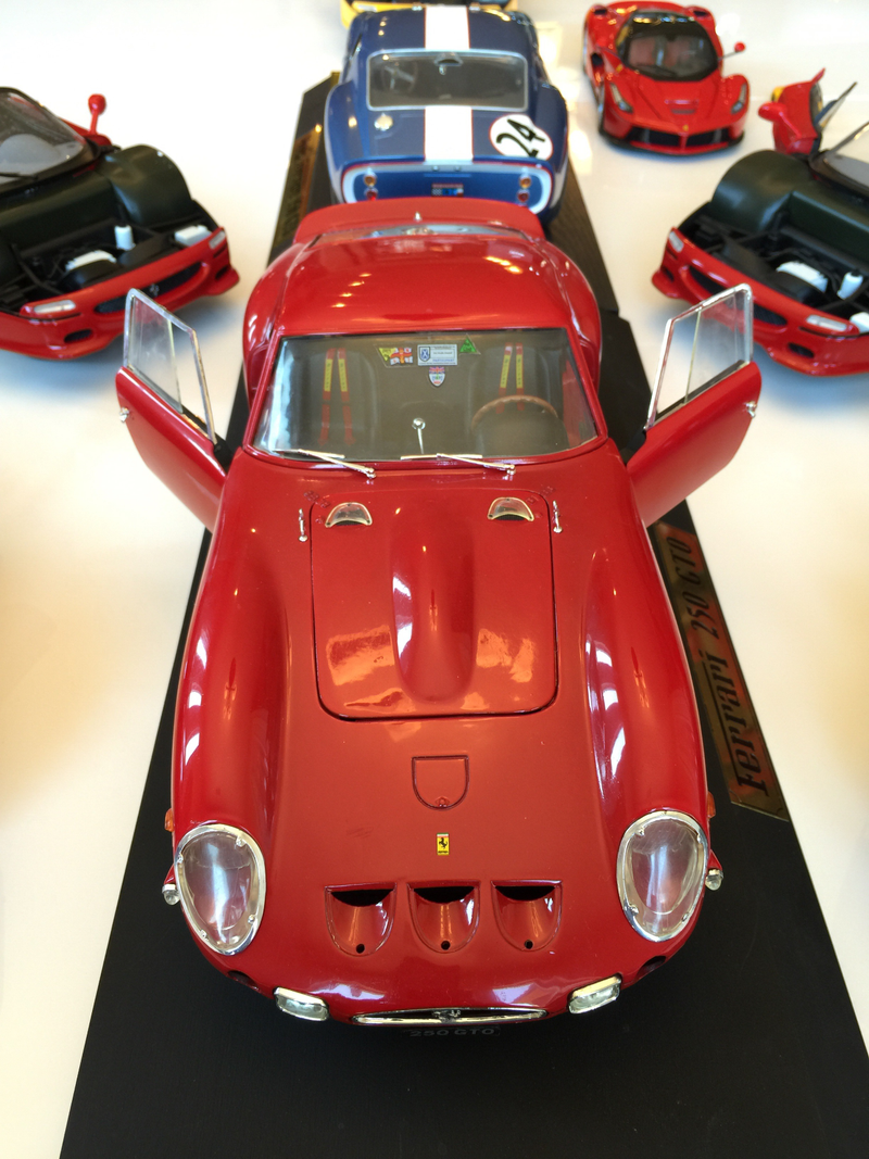 Illustration for article titled Ferrari in 1/12 scale